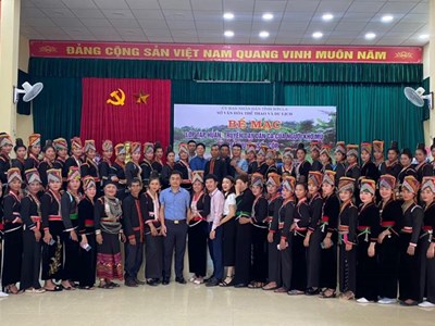 Tạo điểm nhấn văn hóa để phát triển du lịch cộng đồng ở Sốp Cộp