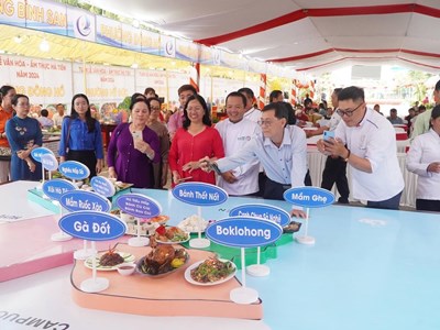 Hà Tiên trình diễn bản đồ món ăn đặc trưng 