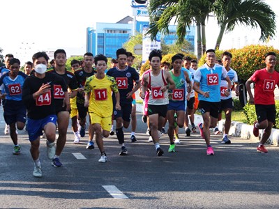 Lần đầu tiên khởi tranh giải chạy Kiên Giang Wanderlust Marathon 