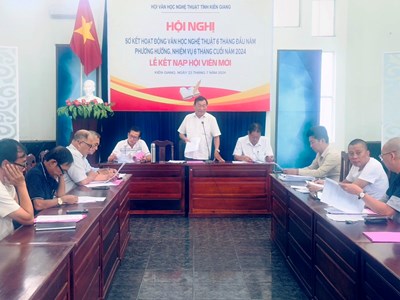 Xét giải thưởng Chiêu Anh Các tỉnh Kiên Giang lần thứ nhất