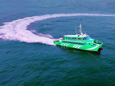 Kiên Giang đưa thêm hai tàu cao tốc phục vụ người dân, du khách