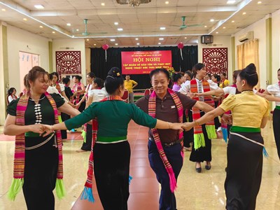 Yên Bái: Tích cực bảo tồn, phát huy giá trị di sản nghệ thuật Xòe Thái