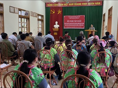 Người Mông ở Mường Giàng giữ bản sắc văn hóa để phát triển du lịch