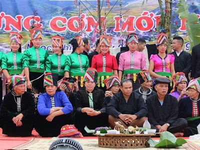 Về Mường La vui Tết cơm mới với bà con các dân tộc dịp lễ 2.9