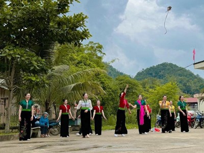  Quảng bá rộng rãi giá trị văn hóa truyền thống tiêu biểu của các dân tộc