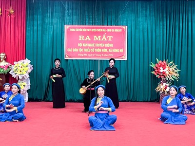 Xây dựng đội văn nghệ truyền thống gắn với phát triển du lịch