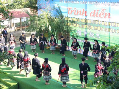 “Púng Hiéng” - lễ hội độc đáo của người Dao Tiền ở Mộc Châu