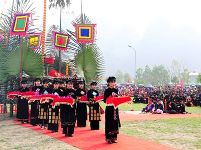 Bảo tồn lễ hội Lồng tông của dân tộc Tày ở Lâm Bình