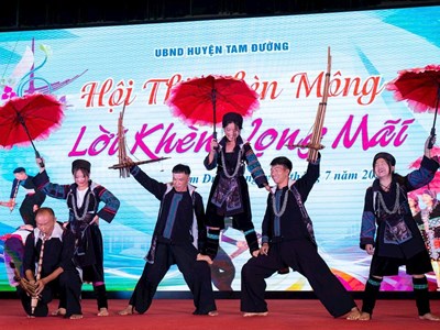 Phát huy bản sắc văn hóa các dân tộc  gắn với phát triển du lịch ở Tam Đường