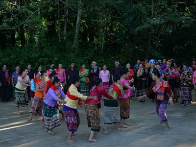 “Kin khẩu hó“- lễ mừng cơm mới độc đáo của dân tộc Lào