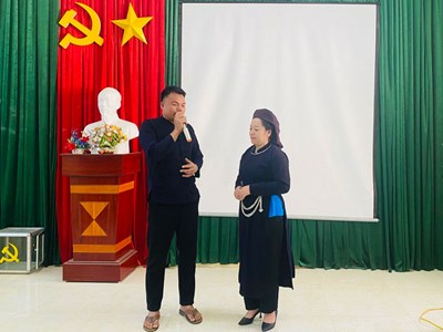  Bảo tồn, phát huy giá trị di sản văn hóa Lượn Cọi gắn với du lịch