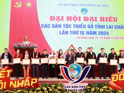 Đồng bào các dân tộc Lai Châu tích cực tham gia các phong trào thi đua yêu nước
