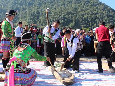 Người Mông ở Na Ư giữ bản sắc văn hóa để phát triển du lịch