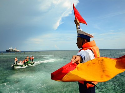 Những hình ảnh ấn tượng về 'Hoàng Sa, Trường Sa - Tổ quốc nơi đầu sóng'