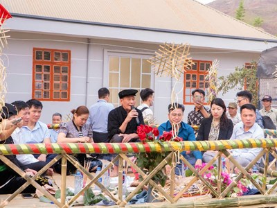 Về Pắc Ngà vui hội “Xên Mường” với đồng bào dân tộc Thái