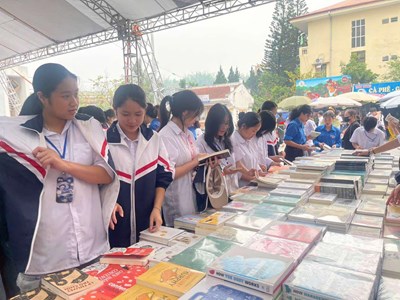 Điện Biên: Nhiều hoạt động hưởng ứng Ngày sách và Văn hóa đọc