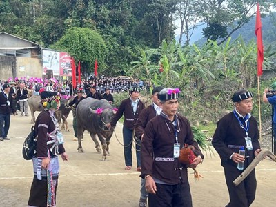 Quảng bá nét đẹp văn hóa truyền thống dân tộc Lự ở Tam Đường