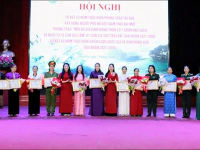 Biểu dương 29 tập thể, cá nhân nữ tiêu biểu trong các phong trào thi đua