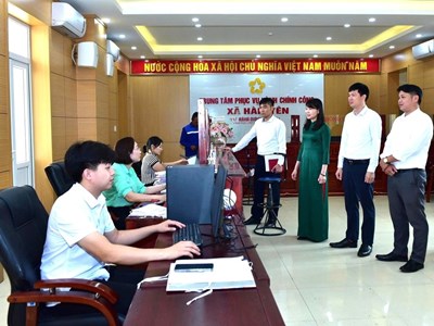 Tuyên Quang: Bảo đảm vận hành hệ thống giải quyết thủ tục hành chính cấp xã