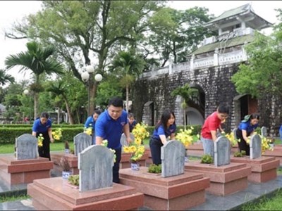 Tháng 7 tri ân các anh hùng, liệt sĩ trên mảnh đất lịch sử Điện Biên Phủ