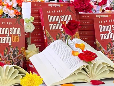 “Dòng sông mang lửa” - bản anh hùng ca về bộ đội xăng dầu Trường Sơn