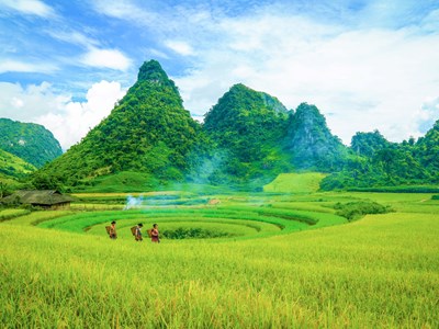 Đến Điện Biên khám phá vẻ đẹp nguyên sơ từ đại ngàn Tây Bắc