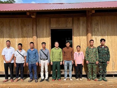 Bàn giao nhà cho hộ nghèo, đặc biệt khó khăn ở vùng cao Nậm Kè