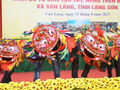 Độc đáo nghệ thuật múa sư tử của người Tày, Nùng xứ Lạng