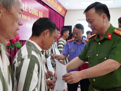 Sơn La, Điện Biên: Công bố quyết định của Chủ tịch nước về đặc xá nhân dịp 2.9