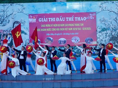 Điện Biên: Sôi nổi các hoạt động văn nghệ, thể thao chào mừng Quốc khánh