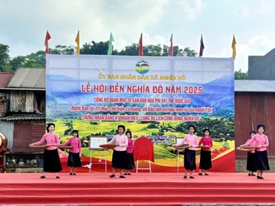 Đậm đà bản sắc văn hóa các dân tộc tại lễ hội đền Nghĩa Đô 