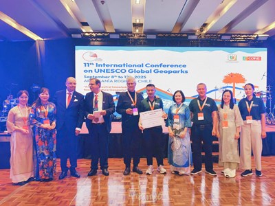  Cao Bằng đón nhận Giải thưởng “Mô hình hoạt động hiệu quả của Mạng lưới Công viên địa chất toàn cầu UNESCO”