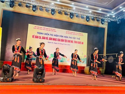 Bảo tồn, phát huy giá trị văn hóa truyền thống dân tộc Khơ Mú ở Nghệ An