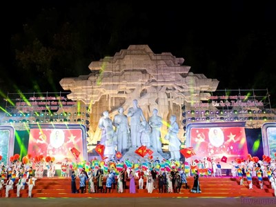 Đặc sắc chương trình nghệ thuật “Tuyên Quang - Niềm tin và khát vọng phát triển“