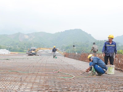 Tuyên Quang phấn đấu giải ngân 100% vốn đầu tư công năm 2025