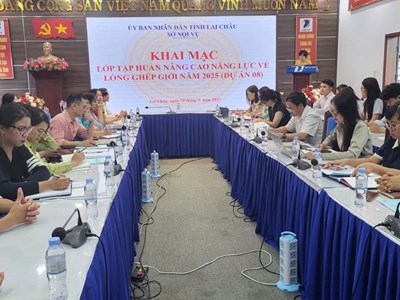 Nâng cao năng lực cho cán bộ làm công tác bình đẳng giới các xã, phường năm 2025