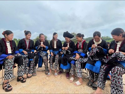 Nét đặc sắc trang phục truyền thống của người Dao khâu ở Điện Biên