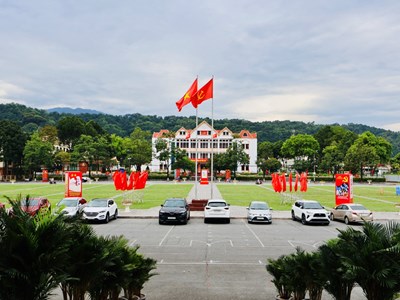 Phát động Cuộc thi sáng tác tranh cổ động tỉnh Lào Cai năm 2025