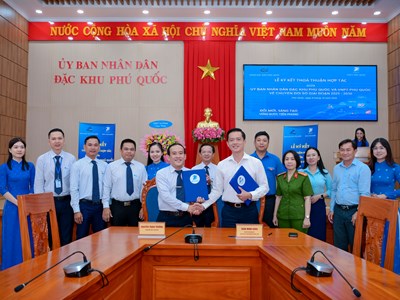 Đặc khu Phú Quốc và VNPT Phú Quốc ký kết hợp tác chuyển đổi số 