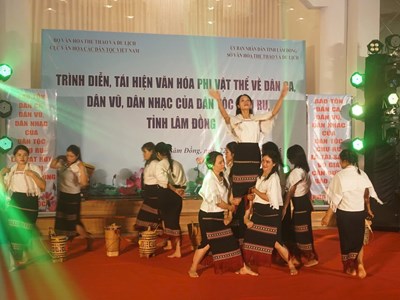 Để dân ca, dân vũ dân tộc Chu Ru ngân vang giữa đại ngàn