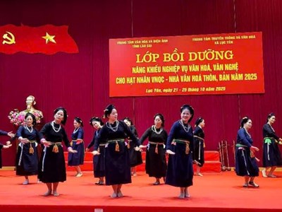 Khơi dậy phong trào văn hóa, văn nghệ quần chúng các dân tộc ở Lục Yên