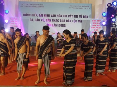 Bế mạc lớp truyền dạy văn hóa phi vật thể dân tộc Mạ ở Lâm Đồng