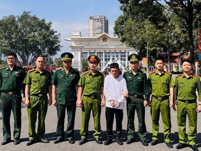 Bắt giữ đối tượng trốn truy nã sau 9 năm lẩn trốn về tội mua bán người 