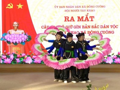 Ra mắt CLB giữ gìn bản sắc dân tộc người Tày Khao ở Đông Cuông