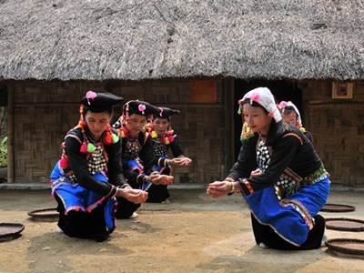 Lễ mừng cơm mới - nét văn hóa đặc sắc của người Si La ở Mường Nhé