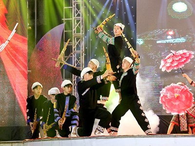 Sắp diễn ra Festival trình diễn khèn Mông và Lễ hội hoa Tớ dày