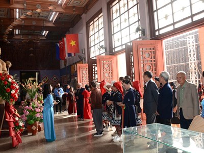 Ấn tượng với các tác phẩm xuất sắc của cố nhà điêu khắc Hứa Tử Hoài