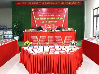 Trưng bày hơn 300 ấn phẩm, tư liệu chào mừng Đại hội lần thứ XIV của Đảng