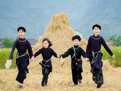 Lan toả vẻ đẹp trang phục truyền thống các dân tộc xứ Lạng