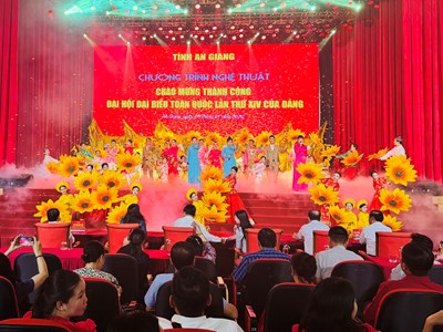 An Giang tổ chức chương trình nghệ thuật chào mừng thành công Đại hội XIV của Đảng 